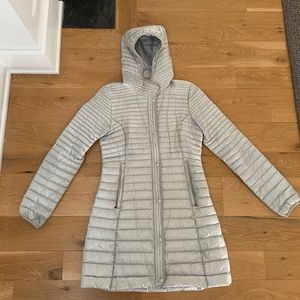 Women’s Patagonia Goose Down Jacket